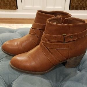 American Eagle Booties